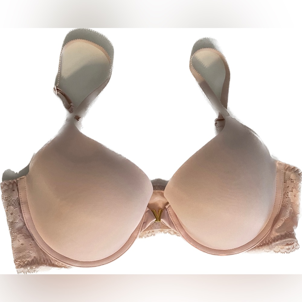 Victoria Secret Blush Lacey Front Clasp Bra Size 38 C